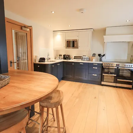 Oak Holiday home Ulverston